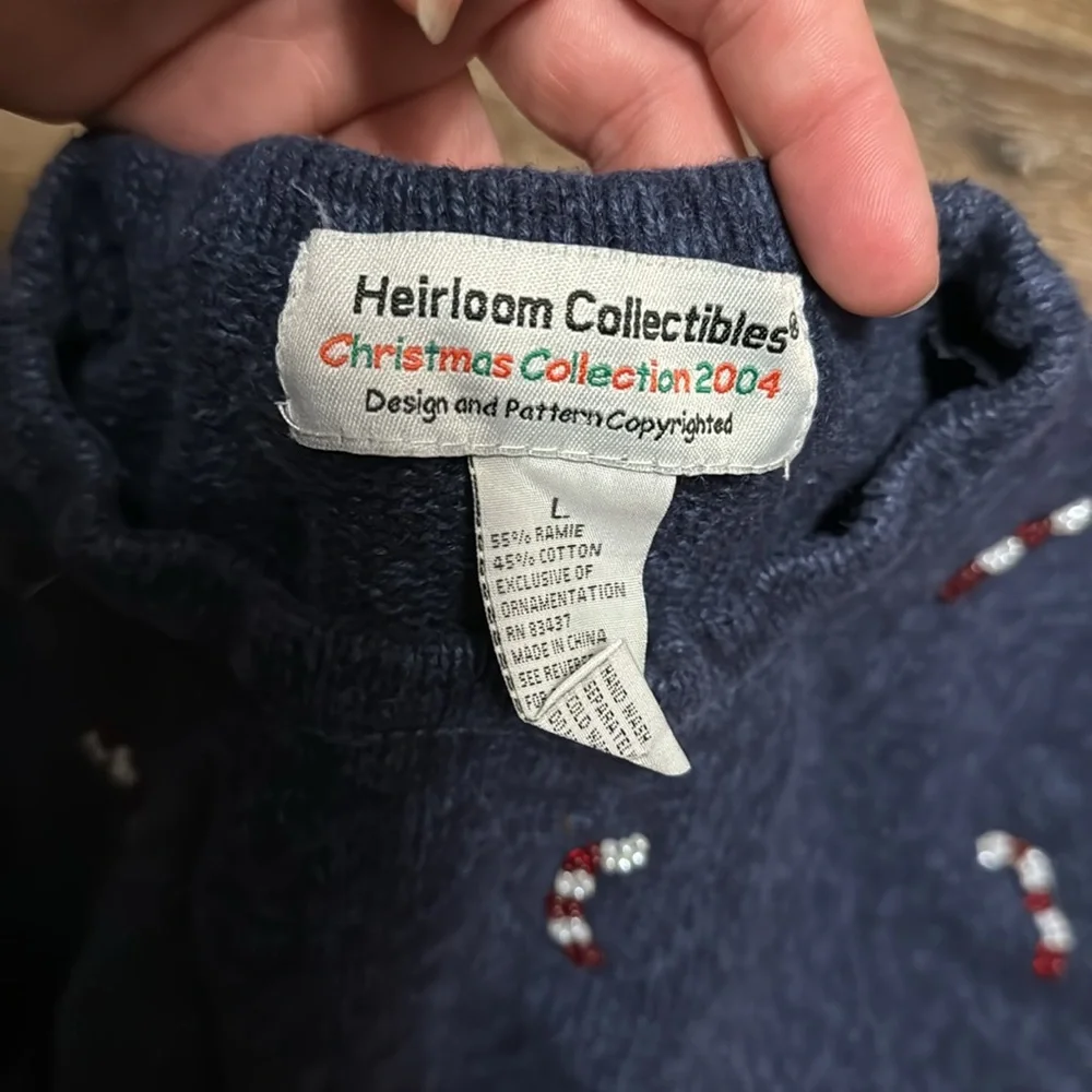 Heirloom collectibles Santa‎ sweater 2004 large